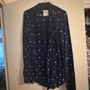 Hollister Size Medium Navy with White Polka Dot Shirt